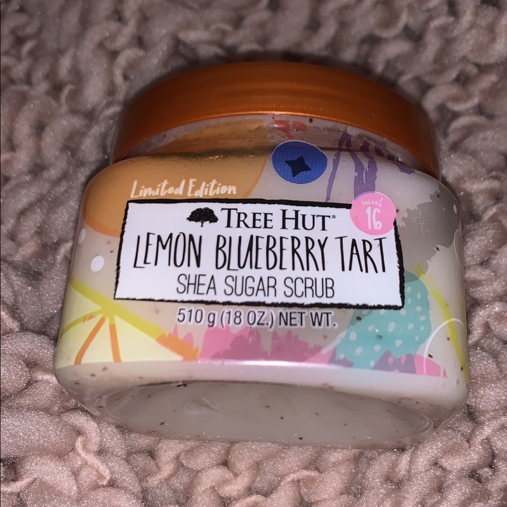 tree hut lemon blueberry sweet 16